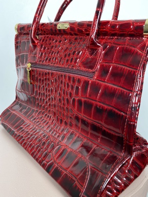 Genuine leather str. Onesize <br/> rød lak taske