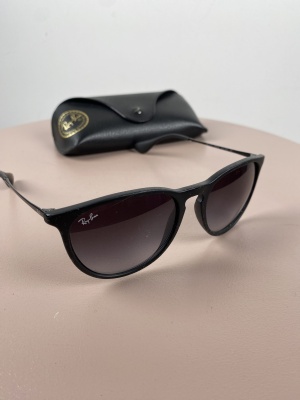 Ray-ban <br/> solbriller