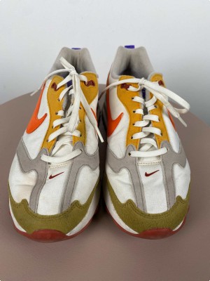 Nike str. 38,5 <br/> hvid sneakers med kulørte detaljer