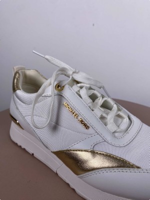 Michael Kors str. 38,5 <br/> hvide sneakers med guld detaljer