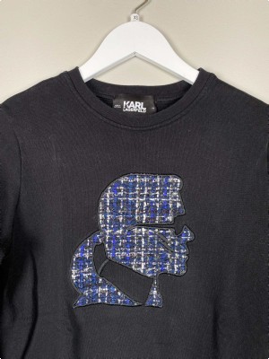 Karl Lagerfeld str. XS <br/> sort sweatshirt med broderi