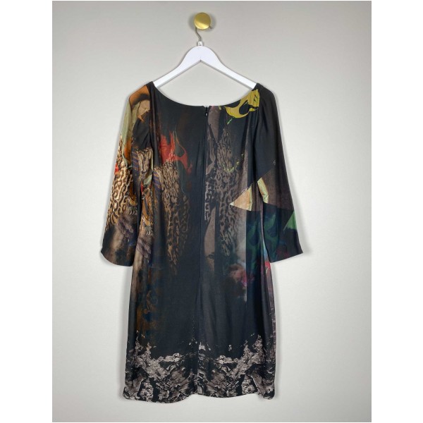 Justcavalli str. 44 <br/>sort kjole med motiv - Image 3