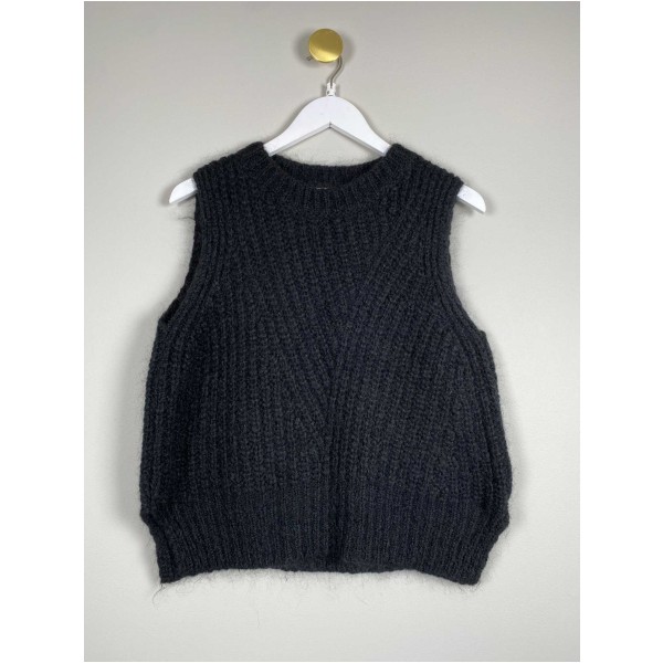 Rita Ros str. M <br/> sort strikket vest