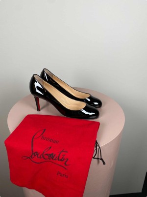 Christian Louboutin Str. 38 <br/> Stiletter, sort lak.