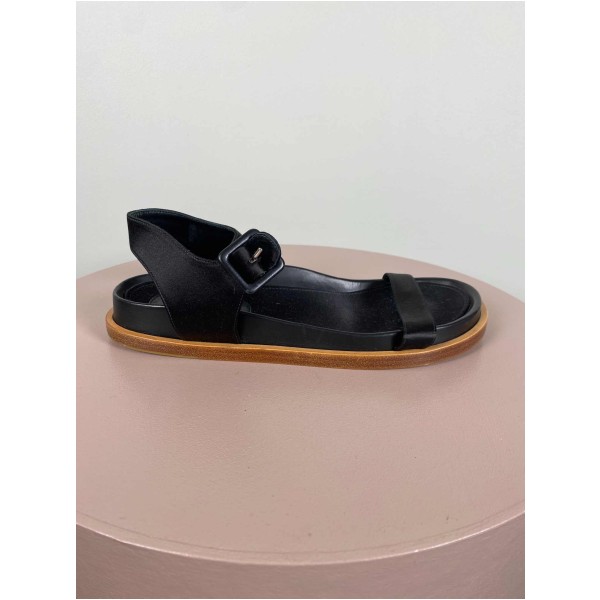 Jil Sander str. 38 <br/> sorte sandaler med brun sål