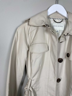 Banana Republic str. S <br/> beige trenchcoat