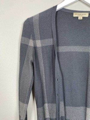 Burberry str. XS <br/> grå cardigan med glimmer