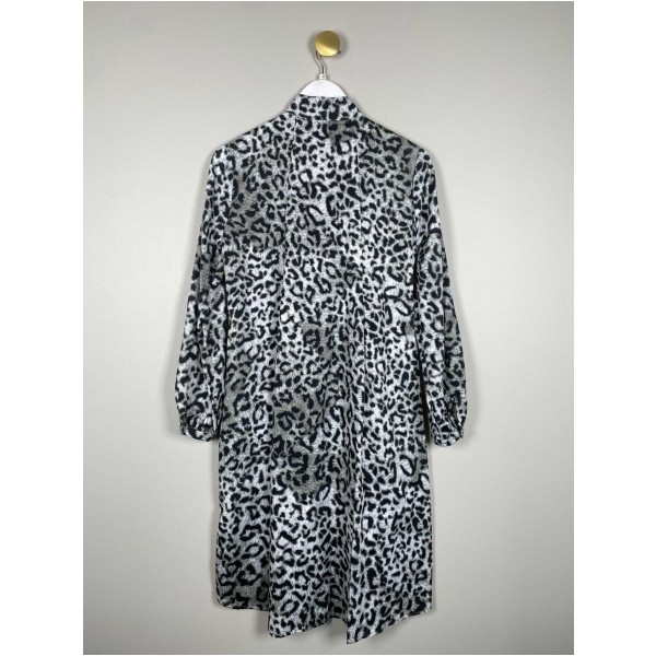 Max Volmáry Str. 36 <br/> Kjole i leopardprint. - Image 2