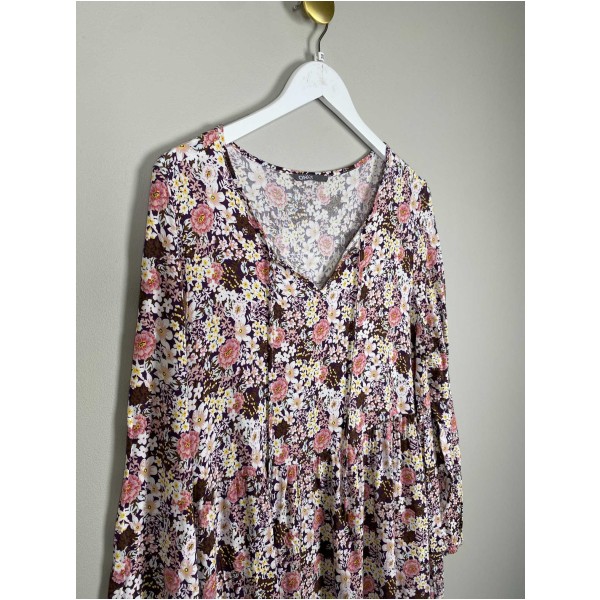 Only str. XL <br/> blomstret kjole - Image 2