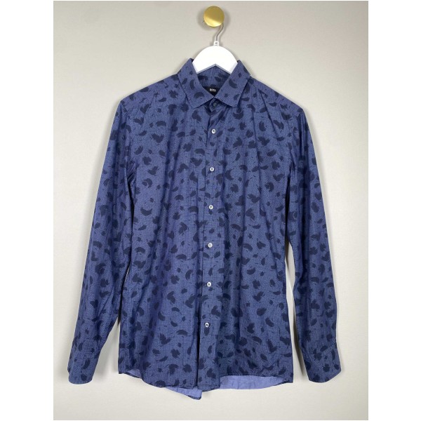 Hugo Boss str. 40 <br/> blålilla skjorte med sort mønster, slim fit