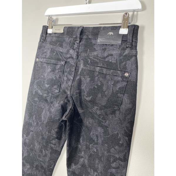 Mos Mosh str. 26 <br/> sorte jeans med mønster - Image 3