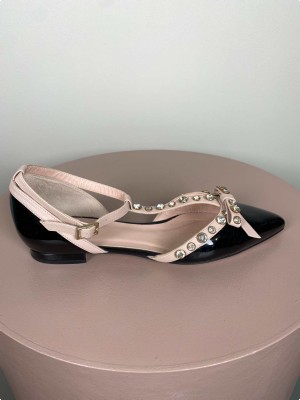Kate Spade Str. 38 <br/> Lak ballerinaer med nitter.