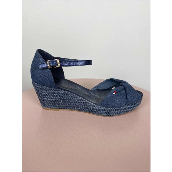 Tommy Hilfiger Str.  38 <br/> Pumps, mørkeblå.