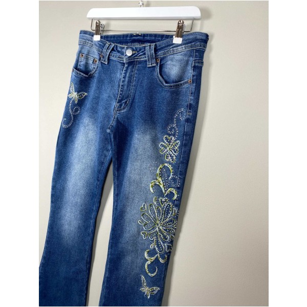 Romwe str. M <br/> blå jeans med bootcut og sten/broderier - Image 2