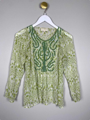 Pureheart Str. 38 <br/> Grønlig bluse med perler.