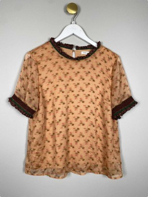 Sofie Schnoor Str. S <br/> T-shirt med glimmer detaljer.