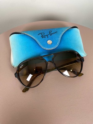 Ray-Ban <br/> solbriller