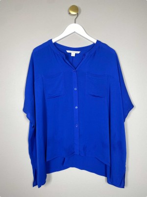 Diane von Furstenberg str. S <br/> blå bluse