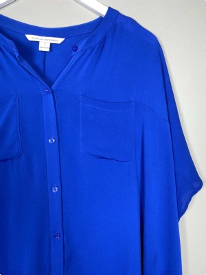 Diane von Furstenberg str. S <br/> blå bluse