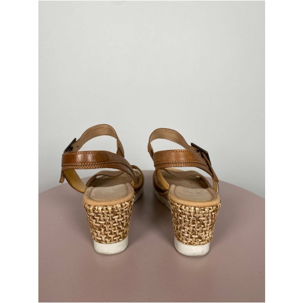 Gabor str. 39,5 <br/> brun sandal med spænde - Image 4