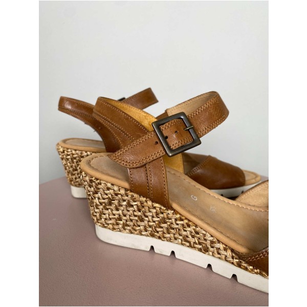 Gabor str. 39,5 <br/> brun sandal med spænde - Image 3