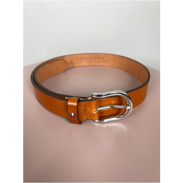 Tommy Hilfiger Str. 95 cm <br/> Bælte, brunt.