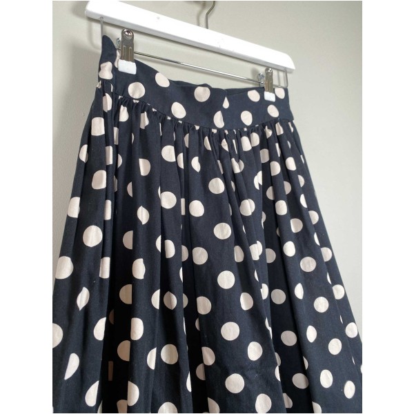 H&M Str. 36 <br/> Prikket nederdel. - Image 2