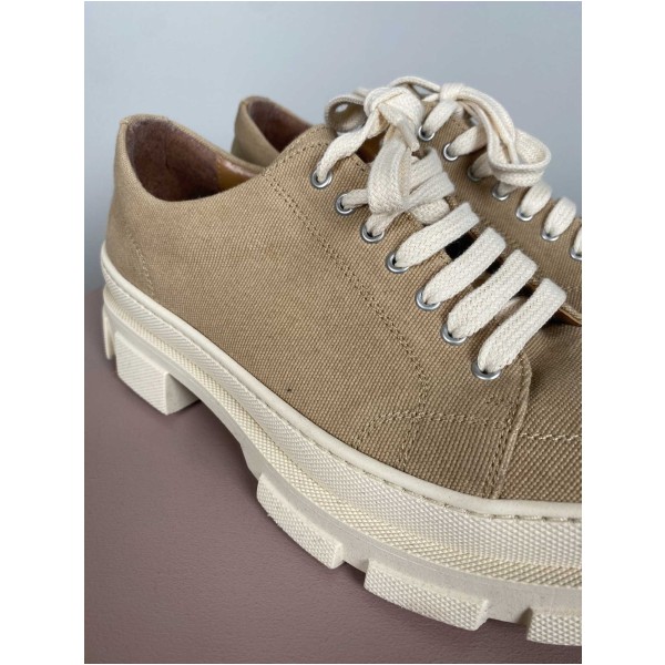 Angulus str. 39 <br/> chunky sole Oxford, sand - Image 3