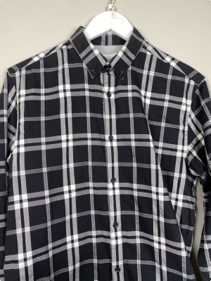 Jack & Jones str. M <br/> ternet skjorte