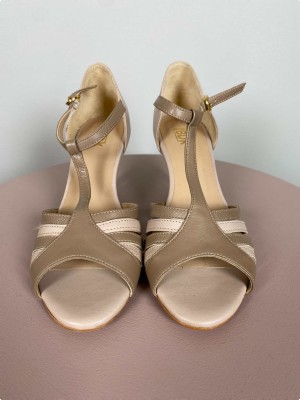 BDK str. 38 <br/> beige stilet