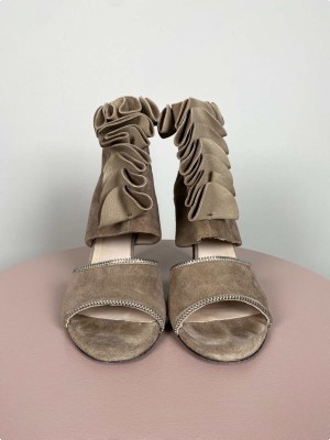 Sand str. 39 <br/> brun ruskindsstilet