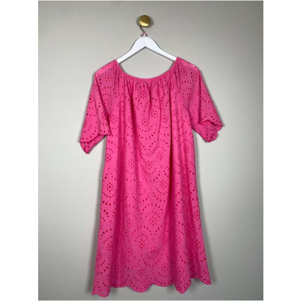 Sorbet str. S <br/> pink kjole med hulmønster - Image 3
