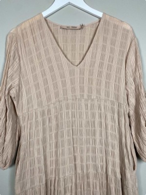 Rue de Femme str. XS <br/> beige kjole