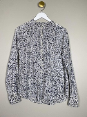 Nué Notes str. 40 <br/> blomstret bluse