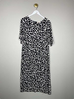 Freequent str. M <br/> kjole med print