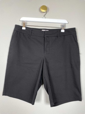 Pulz str. 40 <br/> sorte shorts