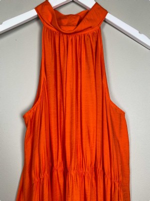 Cos Str. 40 <br/> Kjole, orange.