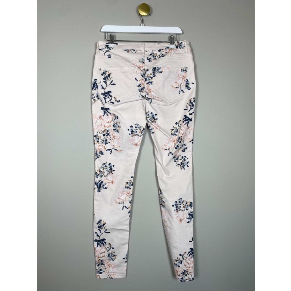 Freequent str. L <br/> hvide jeans med blomster - Image 3