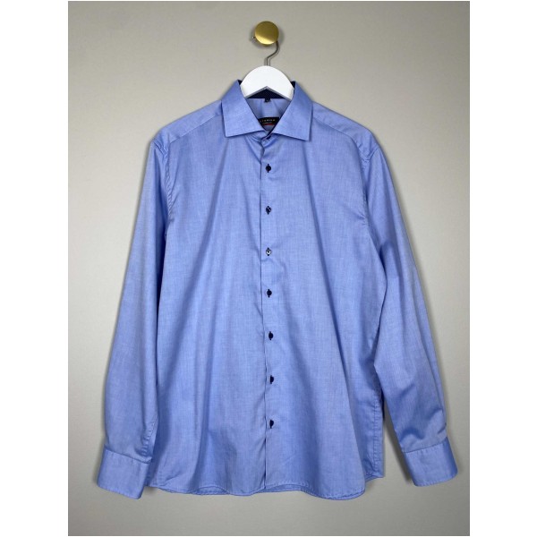 Eterna str. 42 <br/> blå skjorte, modern fit