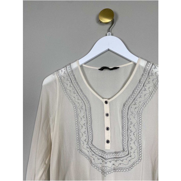 PBO str. XS <br/> råhvid chiffonbluse - Image 2