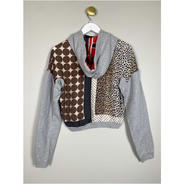 Dolce & Gabbana str. M <br/> grå hoodie med mønstret ryg - Image 3