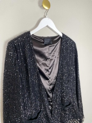 Gestuz str. M <br/> sort blazer med perler