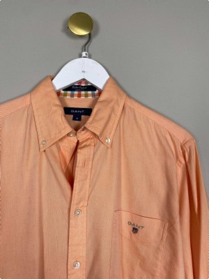 Gant str. M <br/> laksefarvet skjorte, casual fit