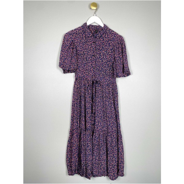 YAS str. XS <br/> sort kjole med blomster i pink og lilla