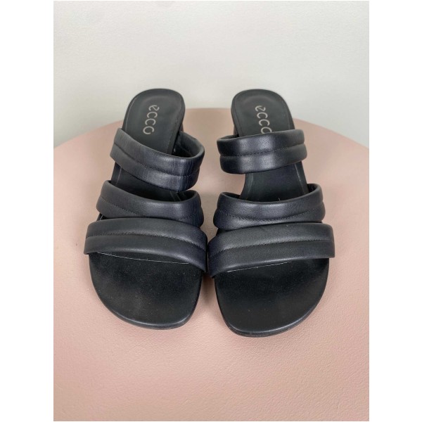 Ecco str. 37 <br/> sort sandal med hæl - Image 2