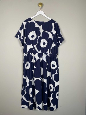 Marimekko str. XL <br/> blomstret kjole