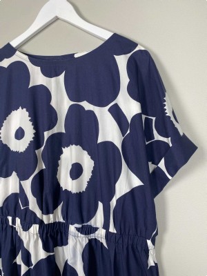 Marimekko str. XL <br/> blomstret kjole