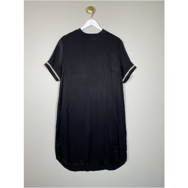Bruuns Bazaar str. 40 <br/> sort T-shirt
