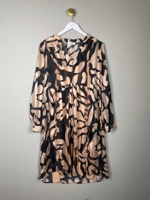 Love & Divine str. L <br/> sort og beige kjole