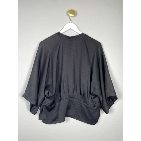 InWear str. S/M <br/> lille sort jakke - Image 3